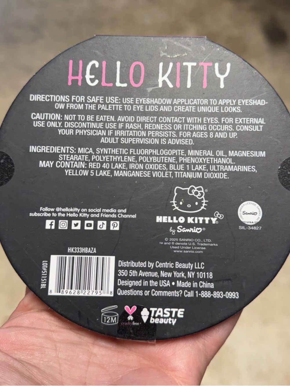 Hello Kitty Eyeshadow 9 Shade Palette Limited Edition - Picture 4 of 4